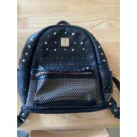 ราคา เป้สะพายMCMมือสองสีดำปักหมุดทอง (25550081641)