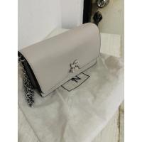 ราคา กระเป๋าLYN แท้สภาพใหม่เอี่ยม (18844455215)