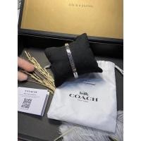 ราคา กำไลข้อมือ COACH Kissing C HINGED สีเงิน พร้อมส่ง!!! (18907142648)