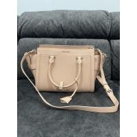 ราคา กระเป๋า charles&keith ของแท้ มือสอง (11925697316)