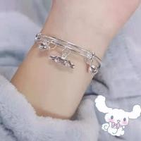 ราคา สร้อยข้อมือซานริโอ้ กำไลซานริโอ้ ชินนาม่อน/คุโรมิ Sanrio Cinnamoroll/Kuromi (20825097629)