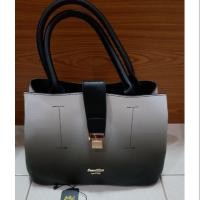 ราคา Sale 250 บาทคะ กระเป๋า แบรน proud แท้ ราคาป้าย 1290 บาทคะ (4008506090)