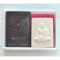 ราคา หลวงพ่อเกษม เนื้อโลหะ1เหรียญ ปี33 และเนื้อผง1ชิ้น ปี28 สุสานไตรลักษณ์ พร้อมกล่องเดิมค่ะ (5868298198)