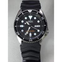 ราคา นาฬิกาดำน้ำ ไซโก้ ผู้ชาย รุ่น SKX007K Automatic Diver 200m สายยางสีดำ หน้าปัดสีดำ ของเเท้ 100% CafeNalika (4135140150)