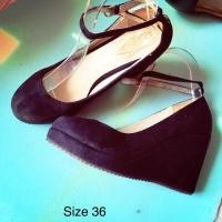 ราคา ร้องเท้ามือสองทรงเตารีด (6205505252)