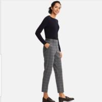 ราคา ส่งต่อ กางเกง uniqlo sz xs สภาพ 100% (ราคา shop 990) (1604814834)