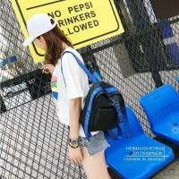 ราคา กระเป๋าเป้Off white (ส่งฟรี) (436438925)