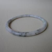 ราคา กำไลหยกพม่า jadeite type A ทรงกลมแบน ขนาดวงใน 67.1mm กว้าง 5.8mmสีขาวน้ำนมสวมใส่ไดทุกเพศ (17598555770)