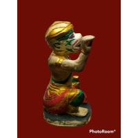 ราคา หนุมานไม้แกะบูชาพิมพ์กวักเรียกทรัพย์ลงสีฝุ่นก้นมีจารสภาพผิวยิ่งเก่าเก็บ (19078086923)