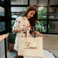 ราคา กระเป๋าปักชื่อ ผ้าแคนวาส ปักชื่ออักษรลาก (541927077)