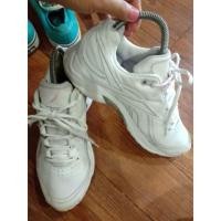 ราคา รองเท้าผ้าใบผู้หญิงของแท้ มือ2. Reebok ไซร์37.5 (2635828180)
