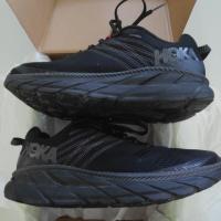 ราคา HOKA ONE ONE® Clifton 6  มือสองพร้อมกล่อง สภาพ 90% ใช้น้อยมาก (4238871344)