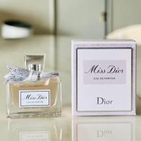 ราคา น้ำหอม Miss Dior Eau de Parfum 5ml โบว์ผ้าแบบแต้ม (22854498567)