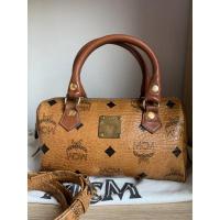ราคา Used Mini MCM Crossbody bag แท้ (11594590399)