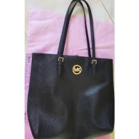 ราคา MICHAEL Kors แท้ 100% สภาพนางฟ้าส่งต่อราคาเบาๆ (18133750069)