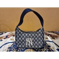 ราคา MLB monogram Jacquard Hobo Bag NY Logo (used) (12097665114)