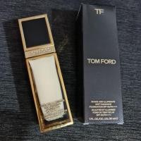 ราคา Tom Ford Shade And Illuminate Soft Radiance Foundation SPF 50/PA++++ (14809968524)