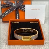 ราคา กำไล Hermes ClicH Pm (4551299882)