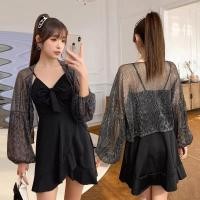 ราคา ชุดว่ายน้ำผู้หญิง 2 ชิ้น เดรสกระโปรงวันพีช เสื้อคลุมแขนยาวซีทรู ชุดว่ายน้ำสไตล์แฟรี่ มี2 สี ดำ ชมพู (22941457786)