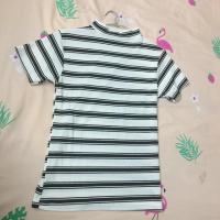 ราคา เสื้อยืดคอเต่าลายทาง (1495424357)
