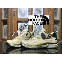 ราคา รองเท้า The north face ไซส์ 42.5 ของแท้ มือสอง (5356688700)