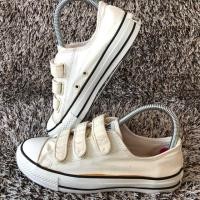 ราคา Sale Sale Sale รองเท้ามือสองของแท้ 100% converse ไซส์ 37.5 สภาพดี (1984901466)