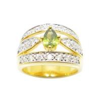 ราคา แหวนพลอยหยดน้ำสีเขียวส่อง แหวนเพอริดอท ประดับเพชร ประดับเพชร cz แหวนเพชร ชุบทอง (144711887)