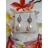 ราคา ต่างหูมุกแท้ ต่างหูไข่มุกแท้ ตัวเรือนเงินแท้92.5 ฝังเพชรCZ แบบสวยเรียบหร (8552785278)