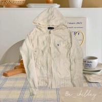 ราคา พร้อมส่ง เสื้อฮู้ดไหมพรม Playboy สีครีม ซิบรูด (21736346293)