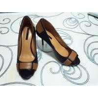 ราคา รองเท้าส้นเข็ม LYN (แท้100) ใส่ออกงานเเค่ไม่กี่ชั่วโมง (44800082)