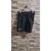 ราคา กางเกงกีฬาขาสั้น Nike มือสองของแท้ (3590987193)