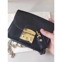 ราคา FURLA cross body ใบเล็ก (7445701849)