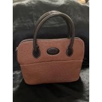 ราคา กระเป๋า findig หนังนกกระจอกเทศ แบรนด์เนมแท้ มือสอง (6255578456)