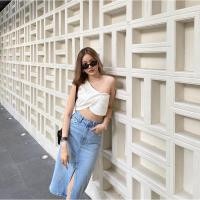 ราคา MALIMAYS - cara denim skirt กระโปรงยีนส์ทรงดินสอ ผ่าหน้า (21383423417)