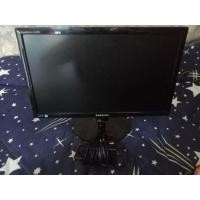 ราคา จอมอนิเตอร์LED ขนาด 20 นิ้ว ยี่ห้อ Samsung รุ่น S20ฺA300B ความละเอียด 1600 x 900 (23941833744)