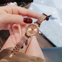ราคา (ผ่อน0%) นาฬิกา สีโรสโกลด์ Guess Mini Soho Crystal RoseGold Dial Ladies Watch W1009L3 U1009L3 หน้าปัด 26 มม. (4060744725)
