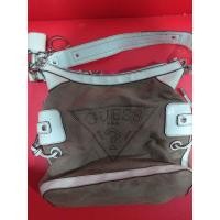ราคา กระเป๋า Guess แท้ งานเก๋สีจริงสวยสภาพใหม่มาก งานหายาก สายหนัง (6957610896)