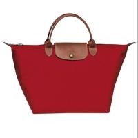 ราคา Sale กระเป๋า Longchamp Le Pliage ไซส์ M หูสั้น สีแดง ของแท้ (1805237621)