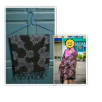 ราคา ผ้าพันคอลายกุหลาบ ผืนใหญ่ ห่มได้ค่ะ (284505140)