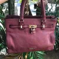 ราคา กระเป๋า Lovcat แท้ มือสอง หนังแท้ (5309636148)