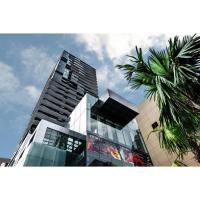 ราคา Voucher : Sky View Bangkok ห้อง Skyview Executive Suite พร้อมอาหารเช้า 2 ท่าน (6176812787)