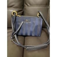 ราคา valentino garavani sport แท้ (5864443549)