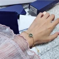 ราคา Original แท้จริง Swarovski เครื่องประดับ Beloved Classic Medallion Swan Bracelet Women' Day Gift (19359813902)