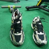 ราคา Adidas มือ 2 ไซส์ 42.5" (464236630)