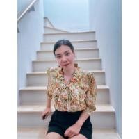ราคา [USED] เสื้อลายดอกวินเทจผูกโบว์ แนวๆ (23318793838)