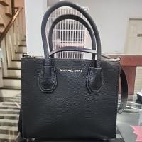 ราคา Michael kors Mercer แท้% มือ2 8" (21786306822)