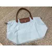 ราคา Longchamp size L หูยาว Used ของแม่ค้าเอง ใช้ไม่กี่ครั้ง สภาพดีเว่อค่ะ (1236435592)