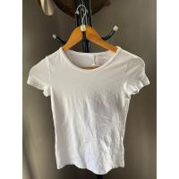 ราคา เสื้อยืด h&m ใหม่มาก (23085004952)