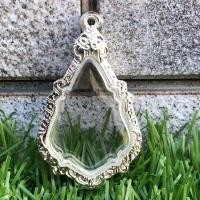 ราคา กรอบพระ กรอบหลวงพ่อรุ่ง หลวงพ่อรุ่ง กรอบเงินแท้ 80% ขนาด 2.8*4.1 ซม (5713700968)