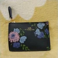 ราคา Coach แท้ % Mini Skinny ID Case with Flora พวงกุญแจใส่บัตร+เหรียญได้ สวยมากค่ะ (2332037664)